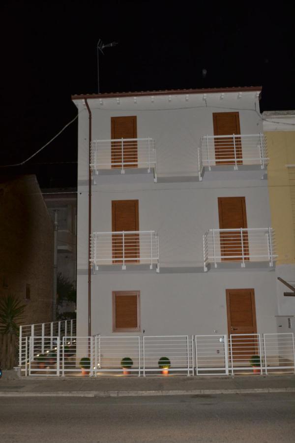 Onda Chiara B&B Porto SantʼElpidio Εξωτερικό φωτογραφία